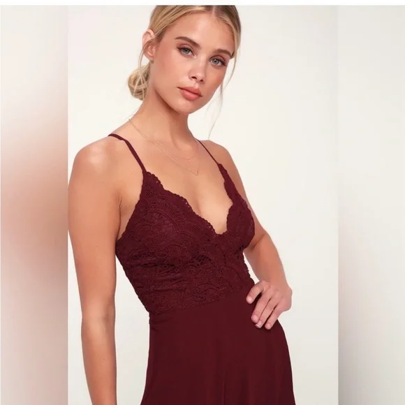 NWT Lulus Madalyn Burgundy Lace Maxi Dress Size L Formal Wedding Guest - Picture 4 of 9